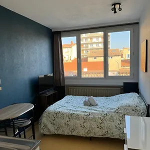  Appartement Au Coeur De 32